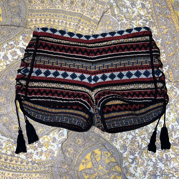 Paper Crane Tapestry Woven Fabric Bohemian Shorts with Corset Lacing and Tassels - Picture 1 of 8